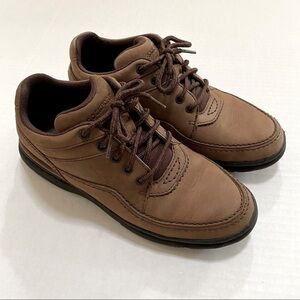 Rockport Women’s World Tour Classic Shoes. Size 8.5